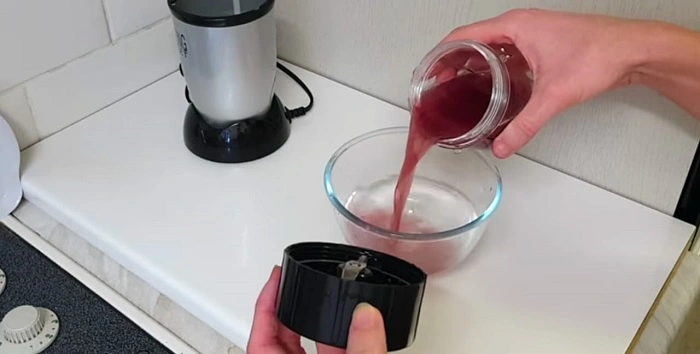 grinding blueberries
