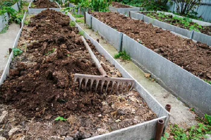 Maintain Your Compost Heap
