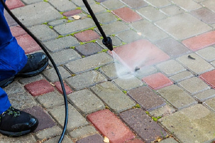 pressure washing of moss