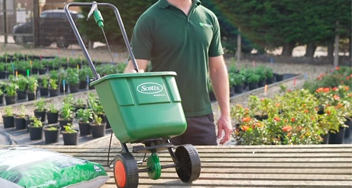Prepare The Lawn Spreader