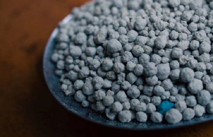 image of non coated granular fertilizers